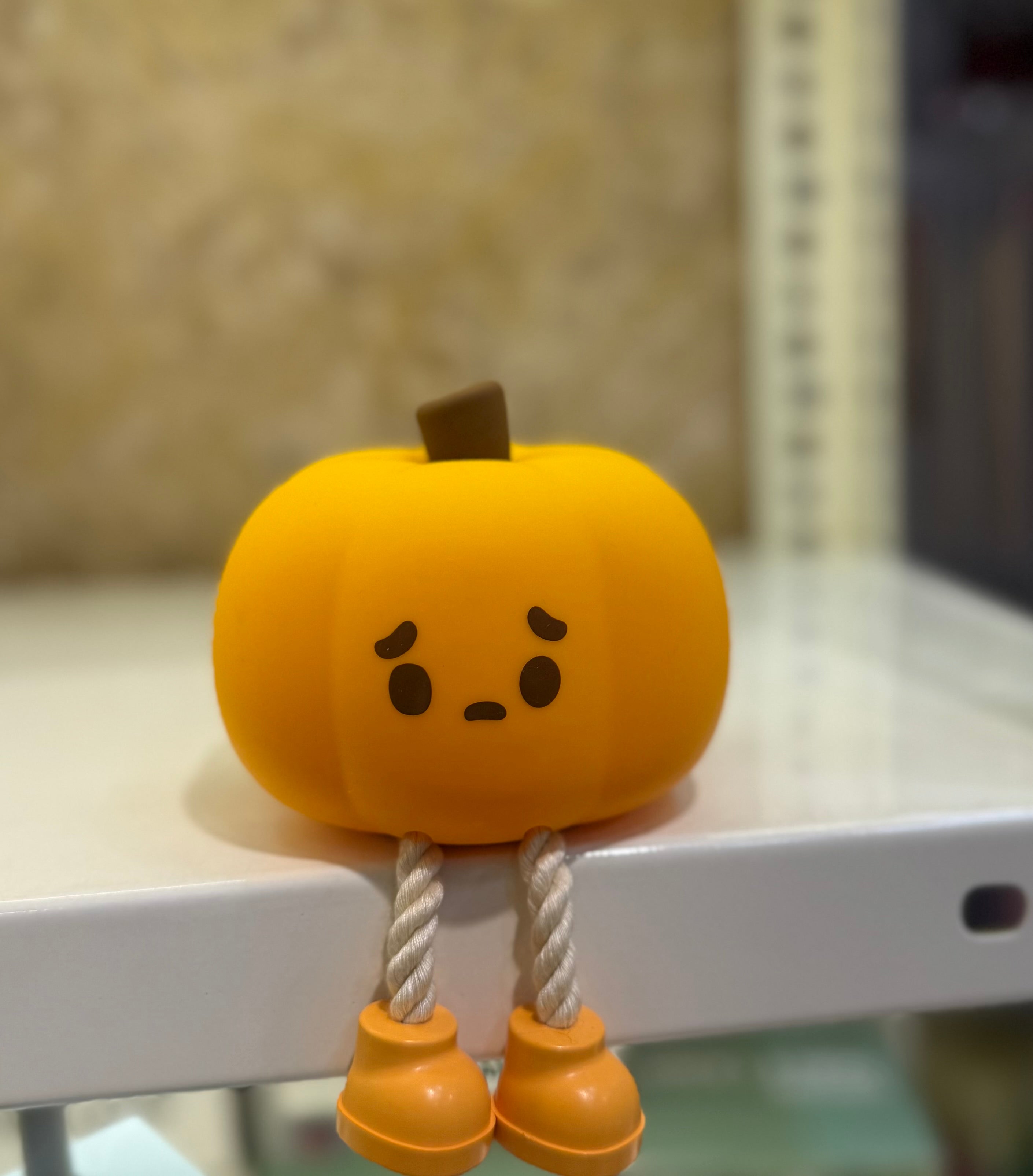 Kawaii Pumpkin Silicone Night Light – Soft LED Lamp