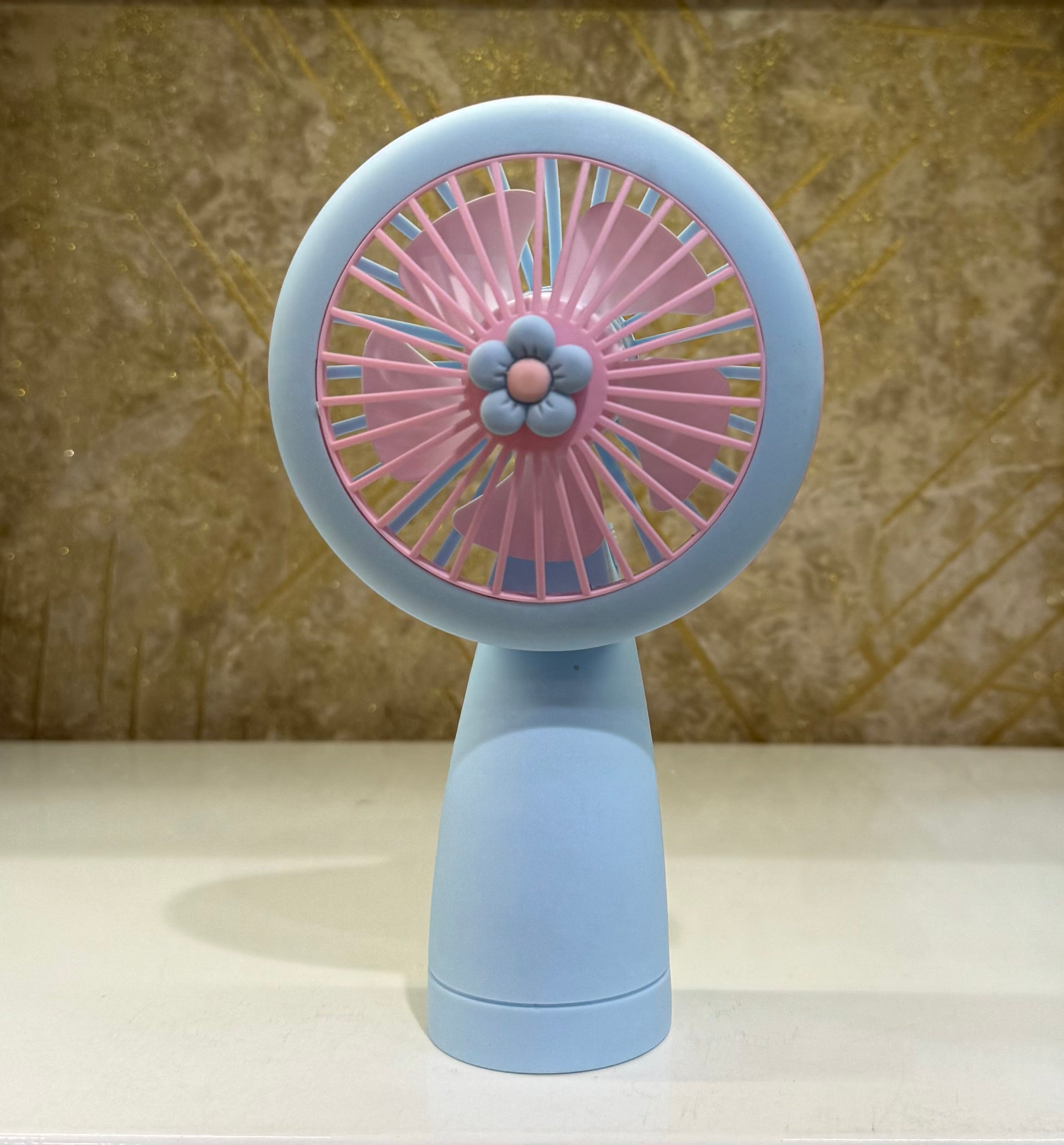 Kawaii Pastel Portable Mini Fan – USB Rechargeable