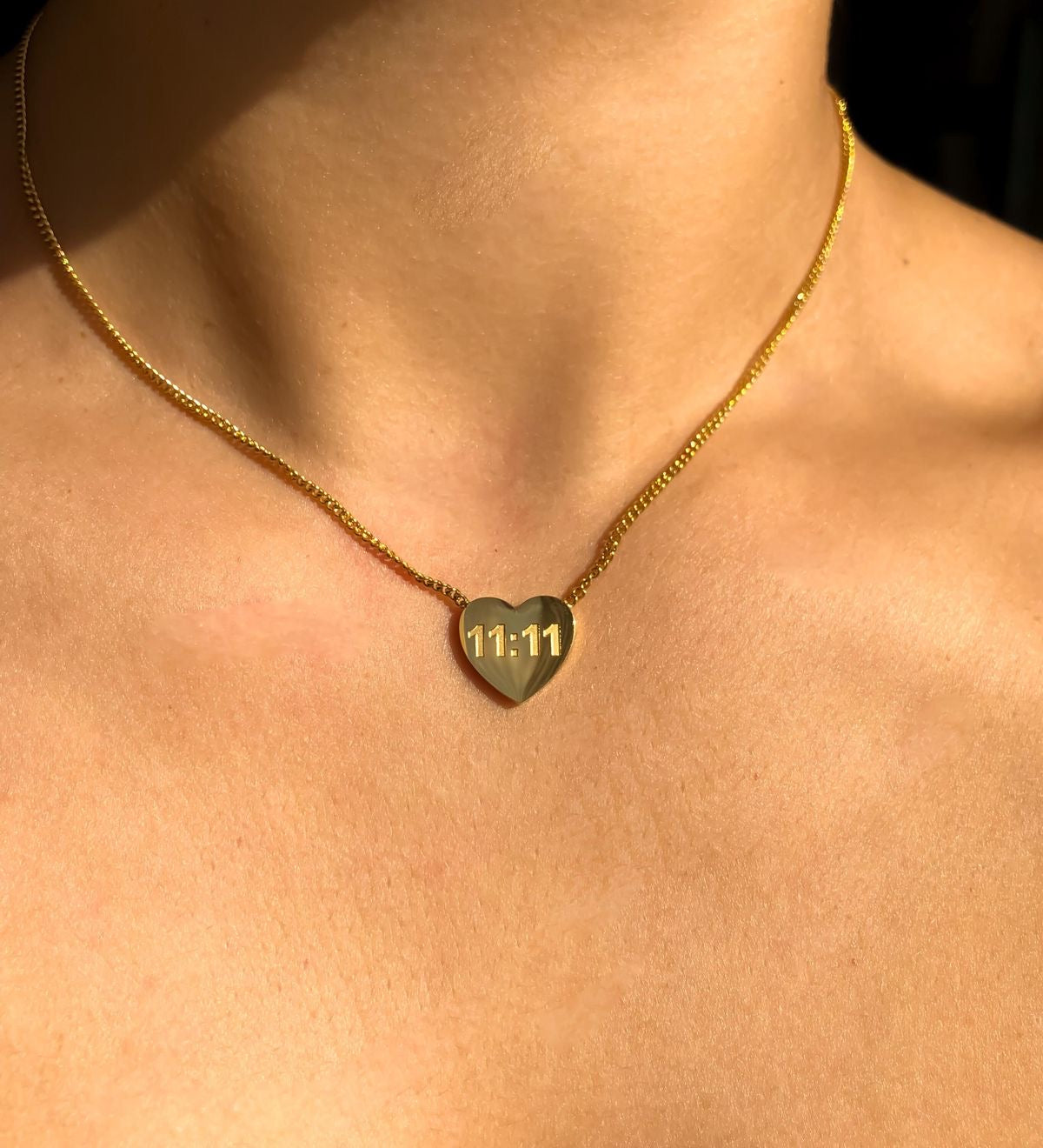 Simple Pendant with 11:11 Engeaving