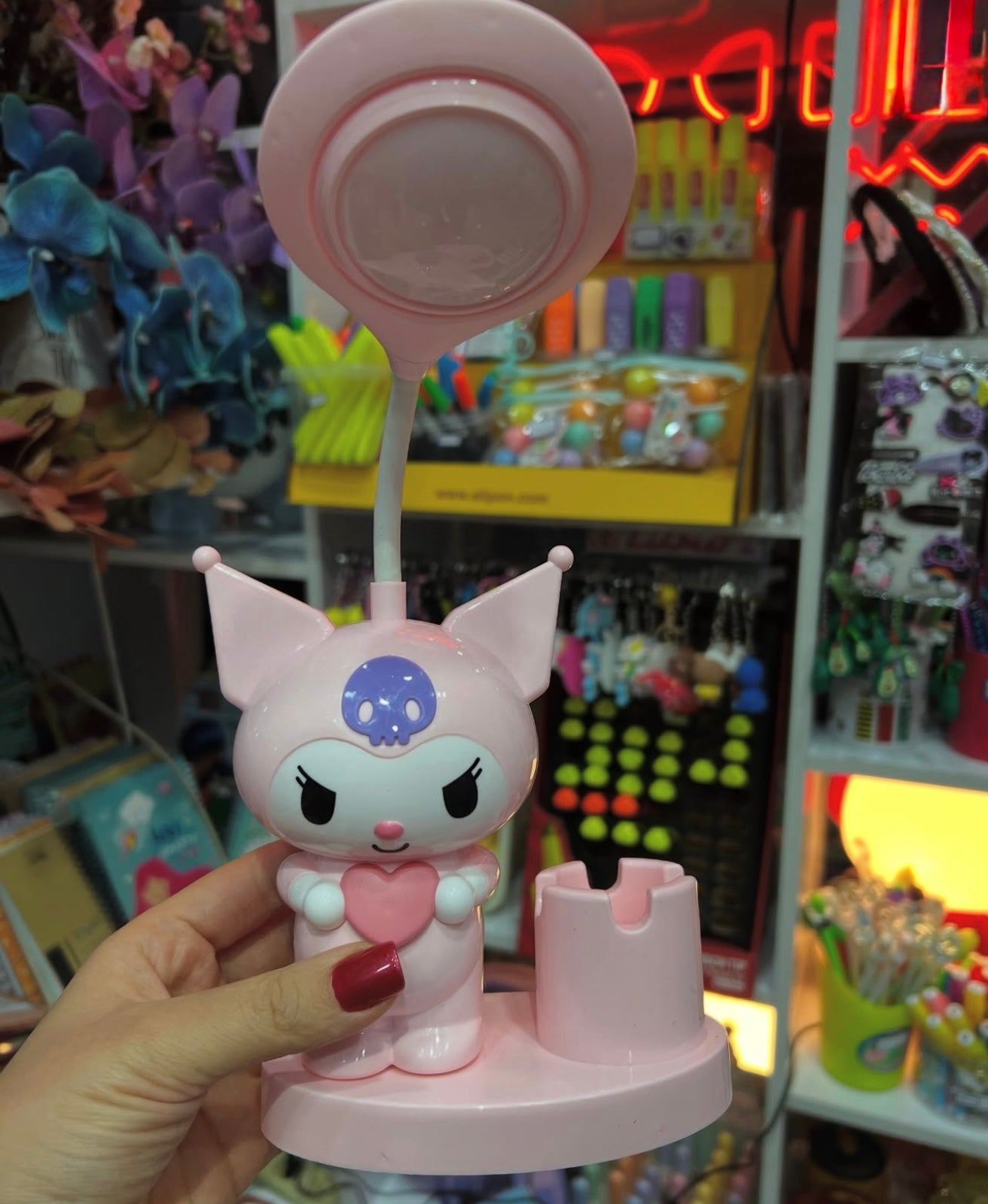 Kuromi Theme Desk Lamp with Pen Stand