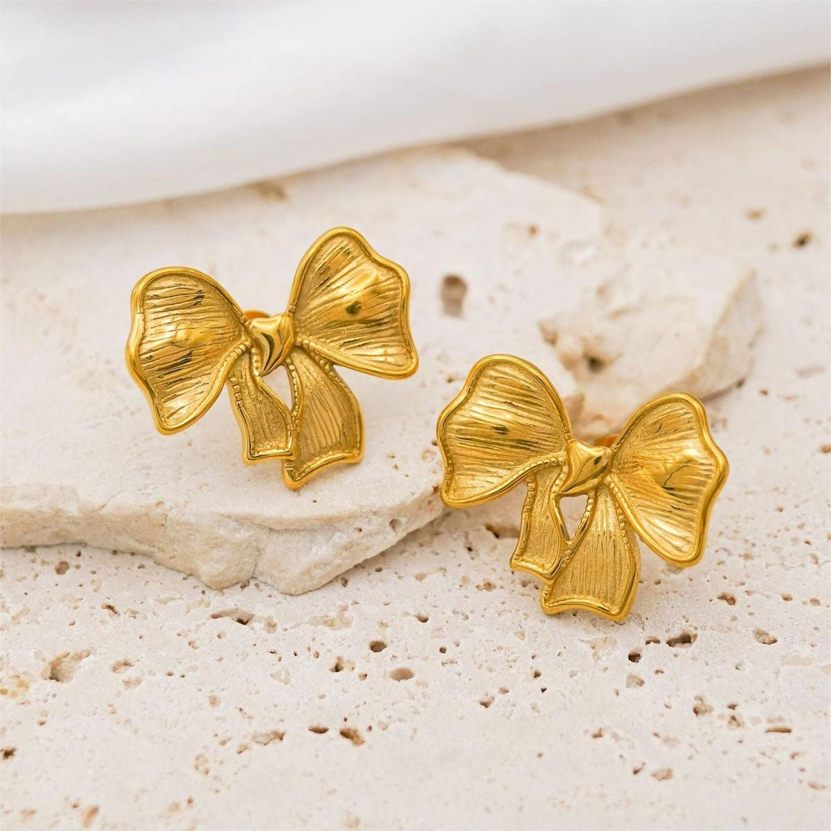 Golden Bow Earrings – Chic & Elegant Statement Jewelry